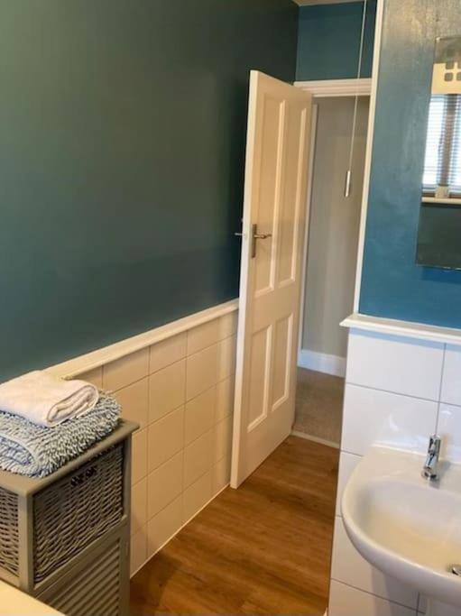 Rockferry 3 Bed Central Apartment + Parking Permit Dartmouth Luaran gambar