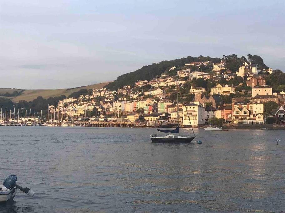 Rockferry 3 Bed Central Apartment + Parking Permit Dartmouth Luaran gambar
